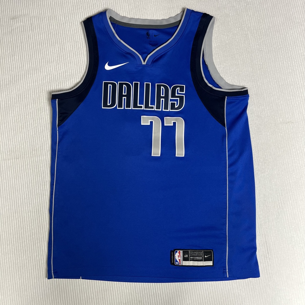 Dallas Mavericks Jersey Mens 48 Blue NBA Basketball Luka Doncic 77 Nike